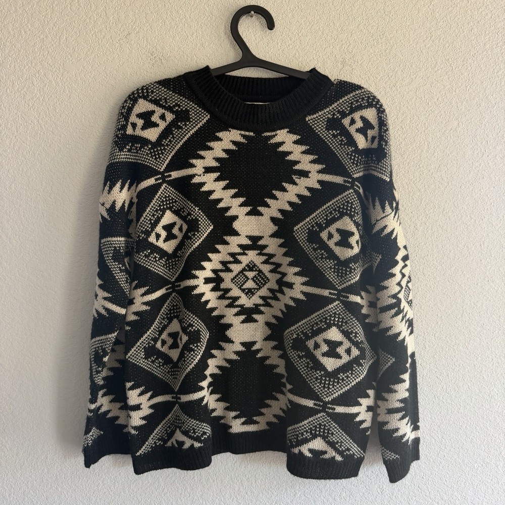 Lumiere Sweater Long Sleeve Aztec Women's Size Small Boho tribal